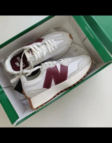 뉴발란스 NB 327 런닝화 WS327SG photo review